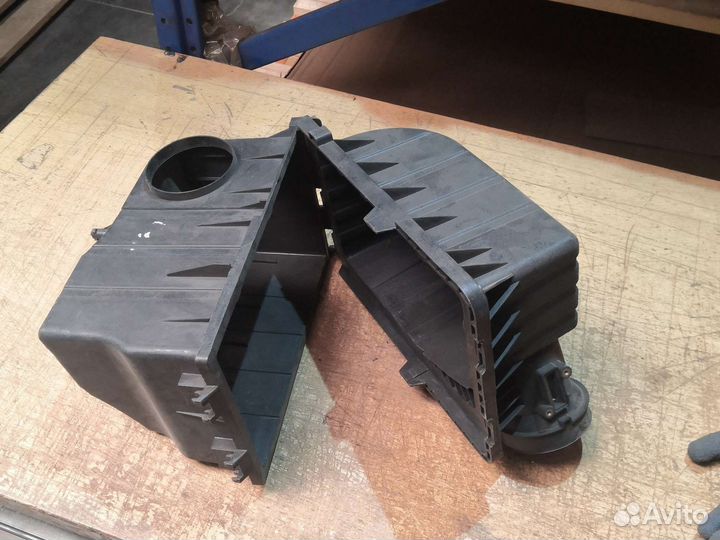 Корпус воздушного фильтра ford Explorer 3 01-05