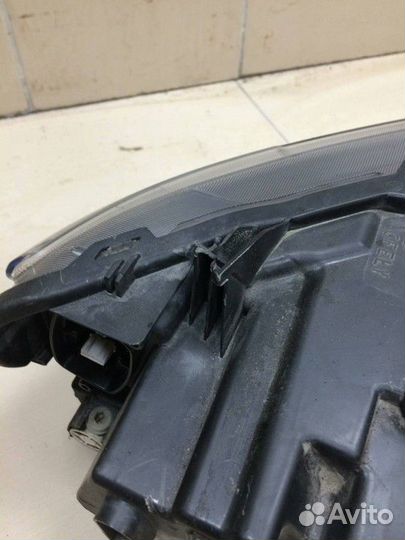 Фара левая Geely Atlas