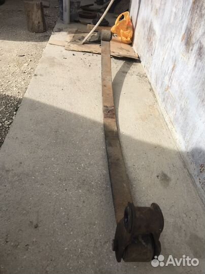 Лист коренной на мерседес варио