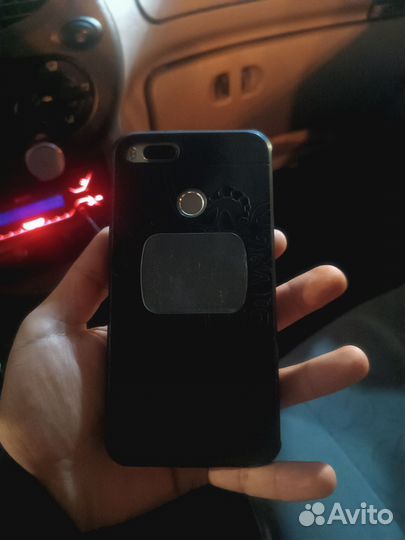 Xiaomi Mi A1 Android One, 4/64 ГБ