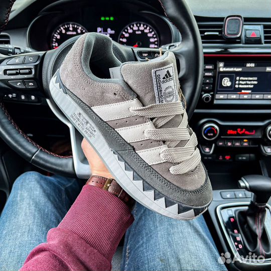 Кроссовки Adidas Neighborhood премиум 36-41 С1773