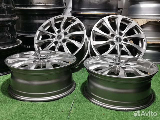 Bridgestone Balminum R-16 (5x114,3; Et38; 6,5j)