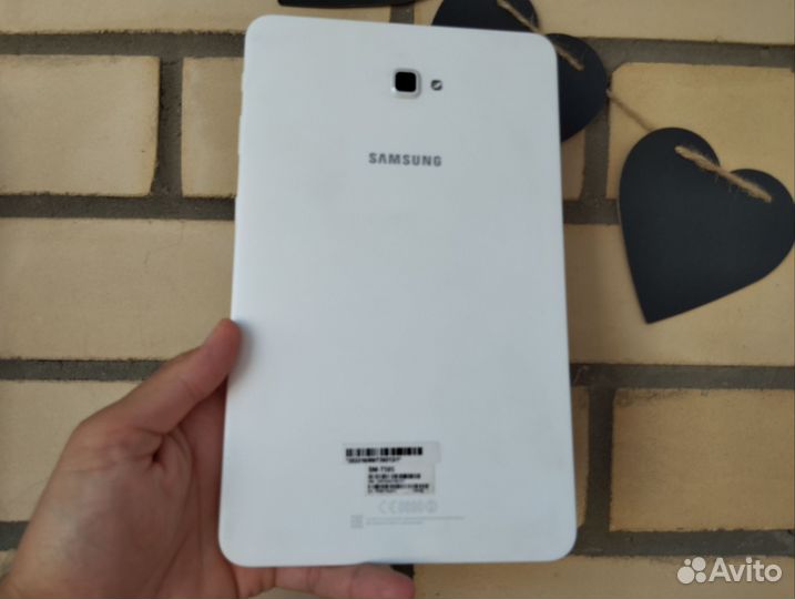 Samsung Galaxy Tab A 10.1 SM-T585