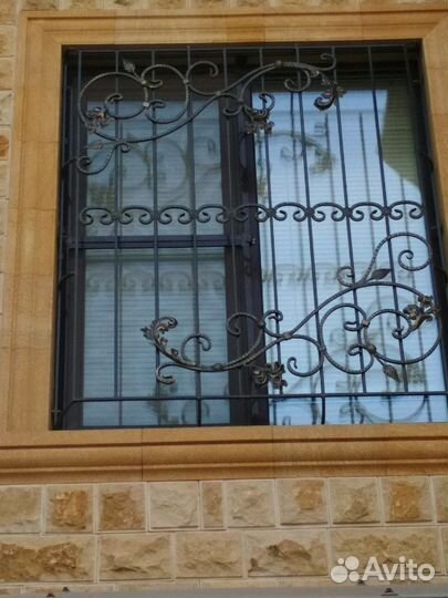 Кованные двери, кованые решетки, стеллажи, металло