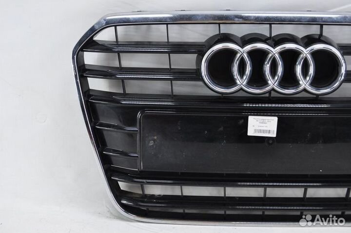 Решетка радиатора Audi A4 2011 - 2015 8K0853651