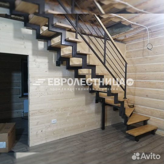 Лестница П с площадкой