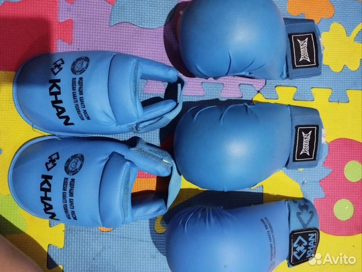 Футы и перчатки для карате
