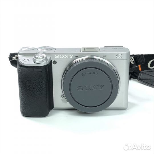 Фотоаппарат Sony A6400 body (пробег 55500 кадров)