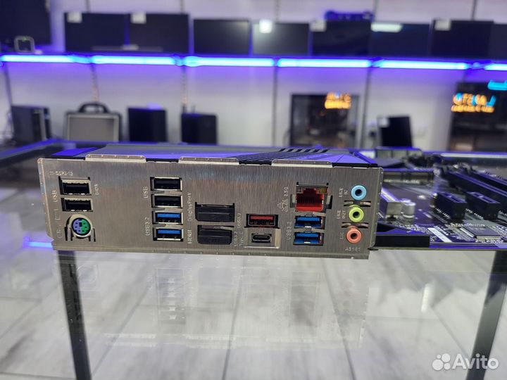 Материнская плата gigabyte Z690 UD DDR4