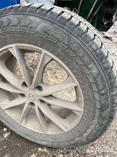 Nokian Tyres Hakkapeliitta 7 SUV 225/65 R17 106