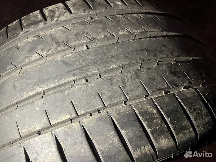 Michelin Pilot Sport 4 S 305/30 R20 и 285/30 R20