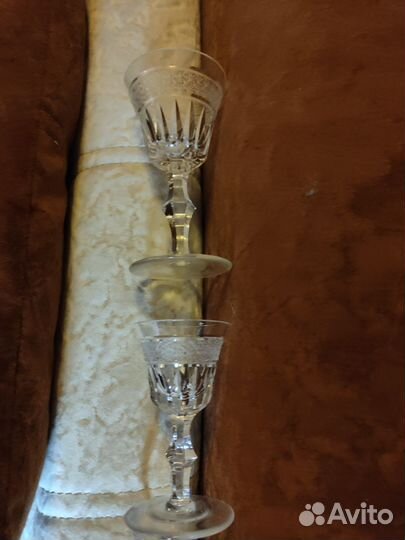 Стаканы и рюмки