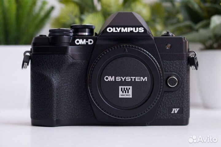 Olympus OM-D E-M10 Mark IV Body