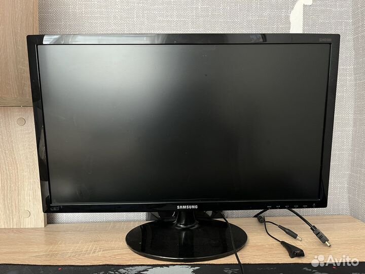 Монитор samsung