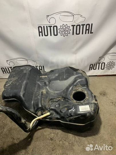 Топливный бак Volkswagen Passat B6