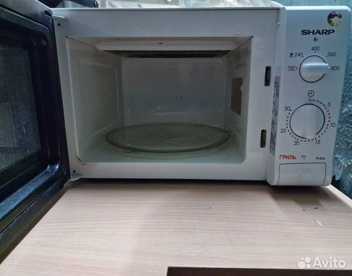 Микроволновая печь sharp R-605
