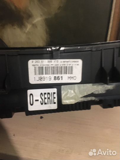 Щиток приборов гольф 4