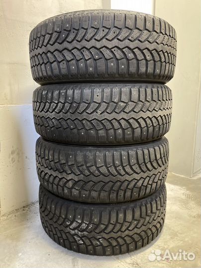 Bridgestone Blizzak Spike-01 245/55 R19 103T