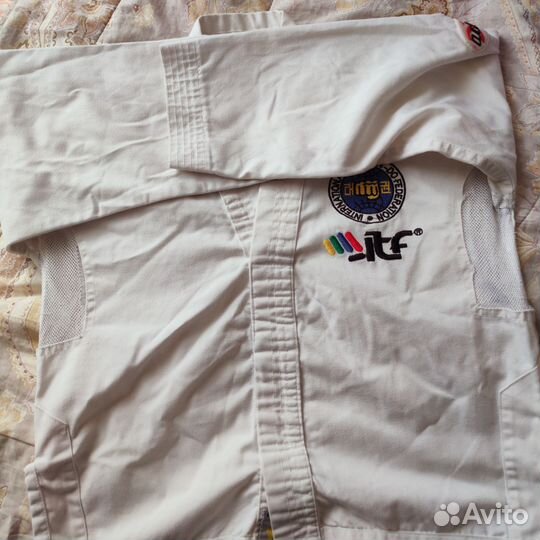 Кимоно для тхэквондо 130