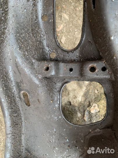 Балка подвески передняя Subaru Impreza GC 2.0