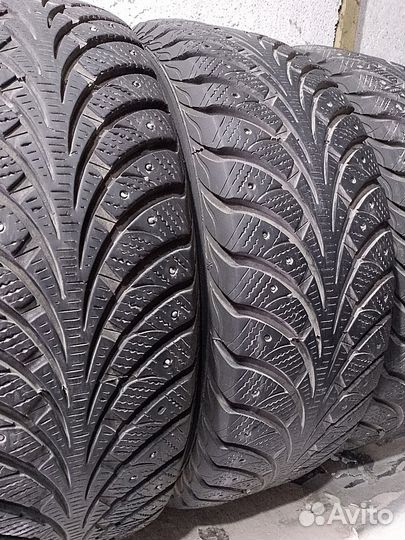 Sava Eskimo Stud 205/55 R16