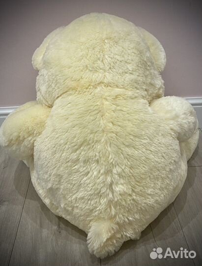 Плюшевый медведь