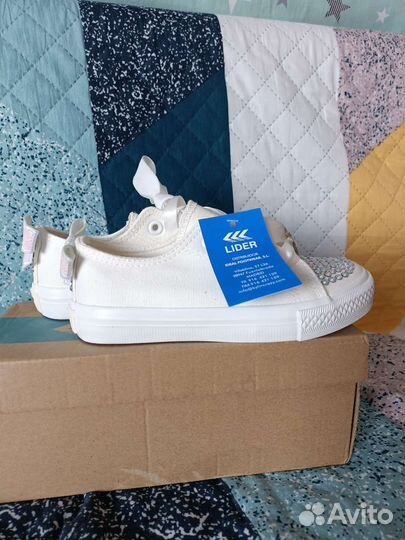 Кеды для девочки новые