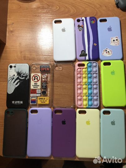 Чехлы на айфон 8