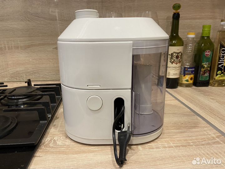 Соковыжималка Brown