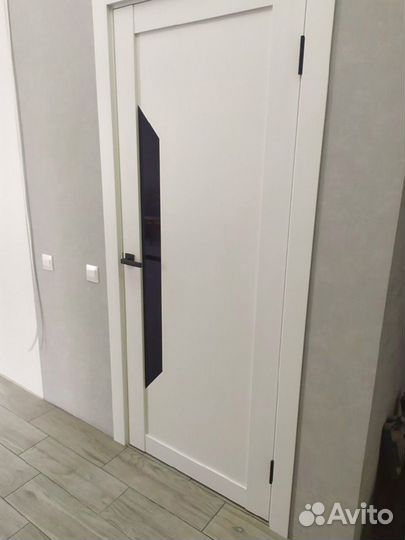 Двери межкомнатные белые