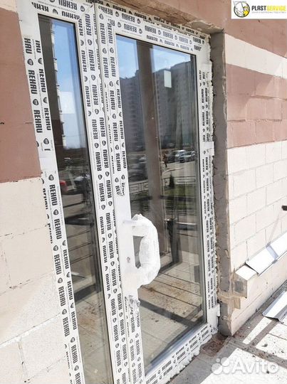 Пластиковые окна и двери Rehau, порталы