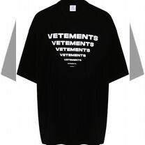 Футболка Vetements Pyramid Logo