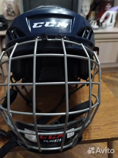 Хоккейная форма. Нагрудник,шорты,шлем