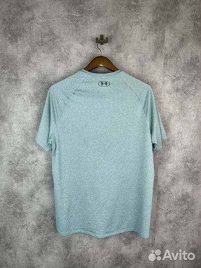 Футболка Under Armour размер Л оригинал