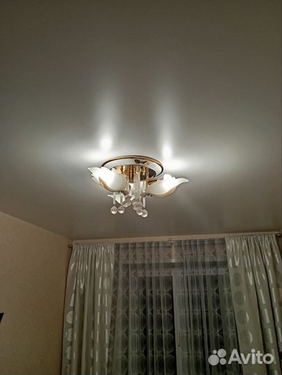 Люстра потолочная бу