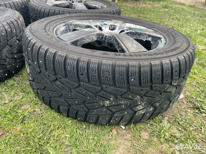 Nokian Tyres Hakkapeliitta 7 225/55 R16 99T