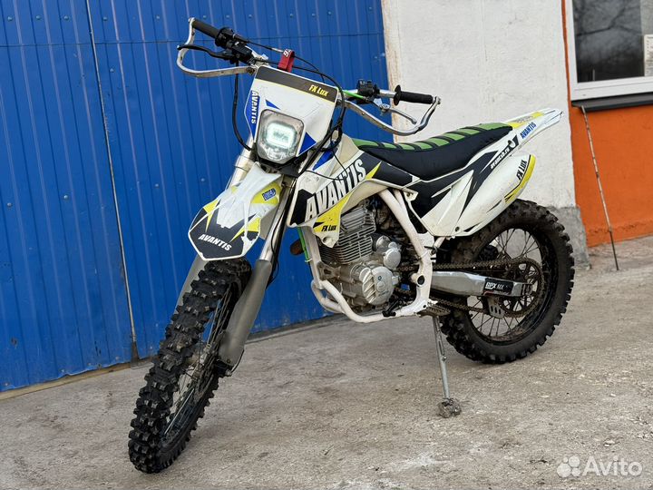 Avantis fx250 lux