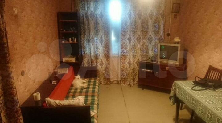 2-к. квартира, 42 м², 1/1 эт.