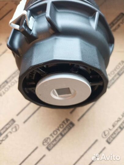 Корпус масляного фильтра Тойота 200