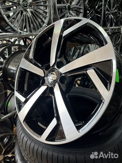 Диски литые R18 5*114.3 Nissan qashqai x-trail