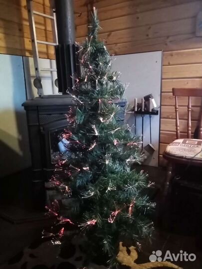 Елка искусственная