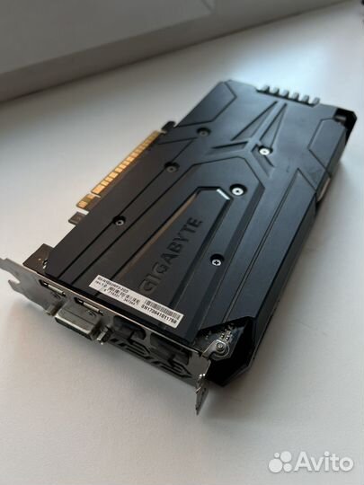 Видеокарта GTX 1050 OC 2GB