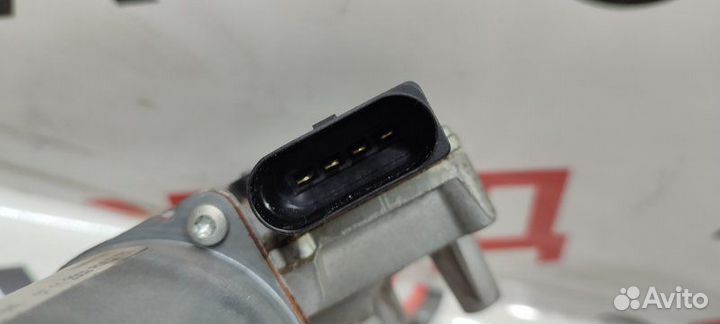 Мотор стеклоочистителя Volkswagen Tiguan 5N2 CAW