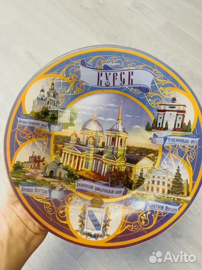 Сувенирные тарелки из разных стран. Маленькие