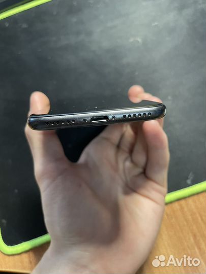 iPhone 8 256gb под восстановление