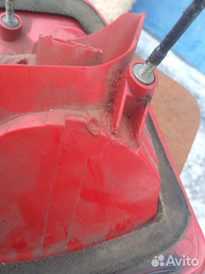 Фонарь задний правый Toyota rav 4 xa20