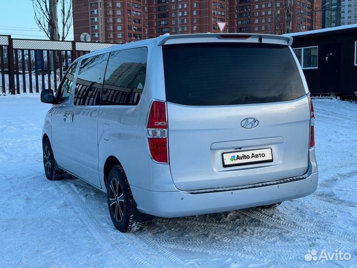 Hyundai Grand Starex 2.5 AT, 2008, 164 466 км