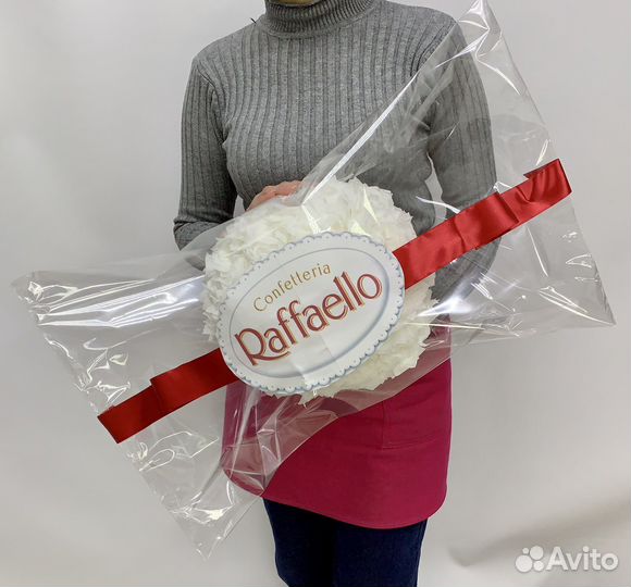 Лепестки роз/рафаэлло/свечи