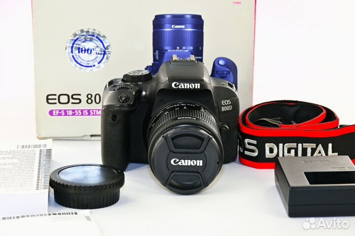 Canon EOS 800D/T7i 24.2MP зеркалка Kit 18-55 STM