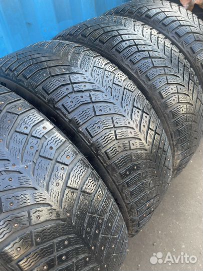 Michelin X-Ice North 4 SUV 225/60 R17